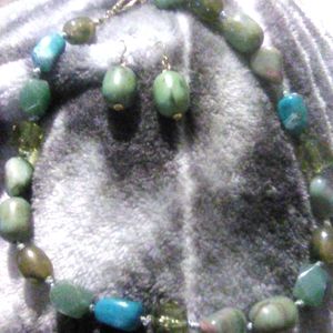 Island paradise necklace and earring set